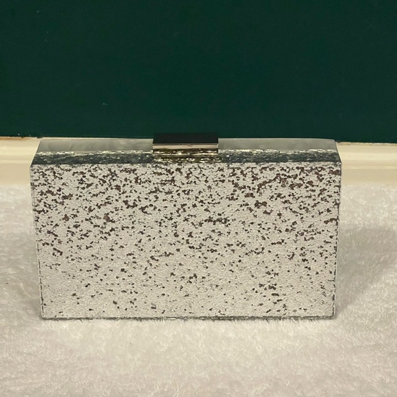 Bridal Acrylic Clutch with Chain Option - Roomy - NWOT * - Picture 5 of 16